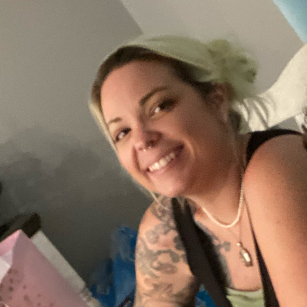 Meet your Posher, Kelsy